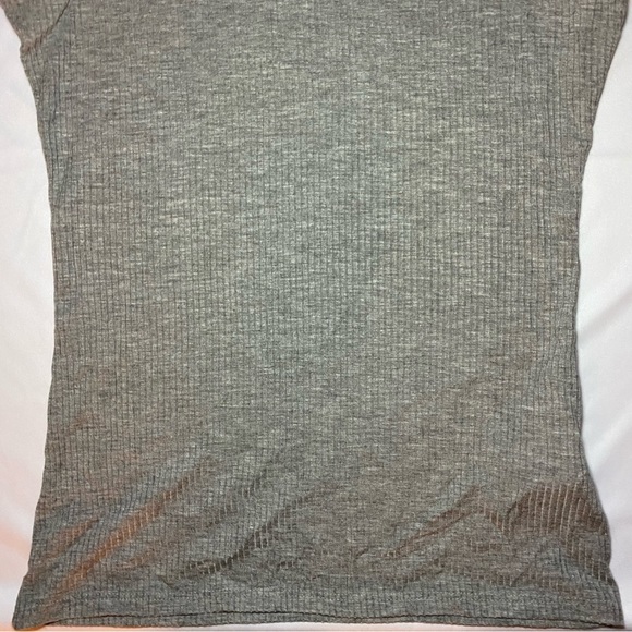Hollister Grey Ribbed High Neck Tank - Picture 3 of 5